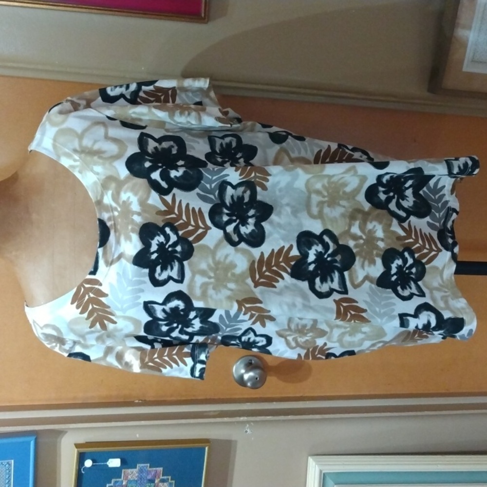 White Stag Plus Size XXL Top brown White Floral